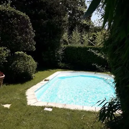 別荘 Luckey Homes- Chemin De L'olivet *